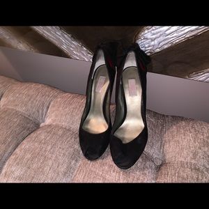 Jennifer Lopez Black and red high heels